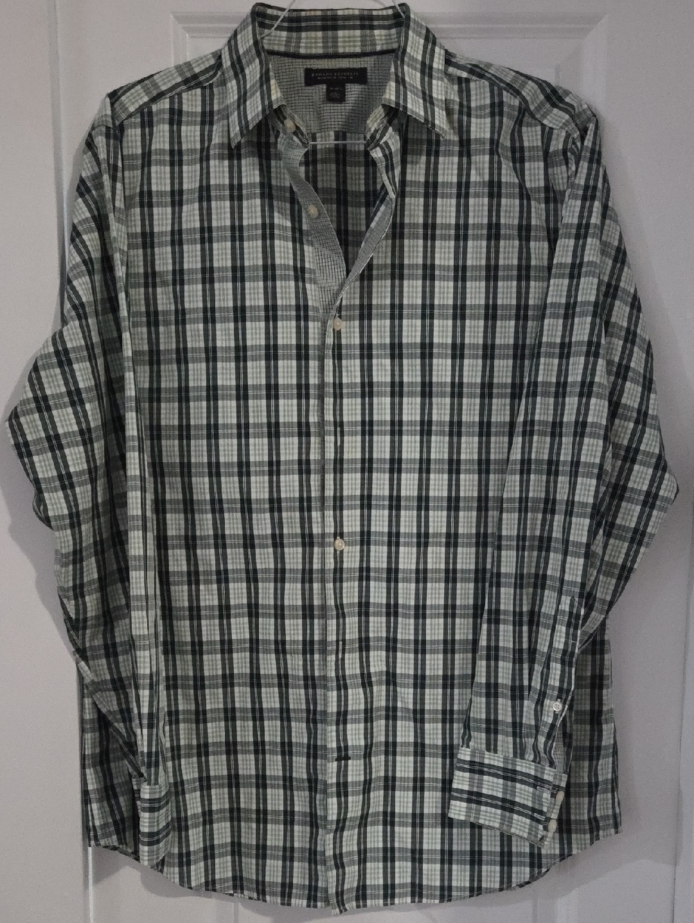 Banana Republic Green and White Plaid Button-Down Shirt
